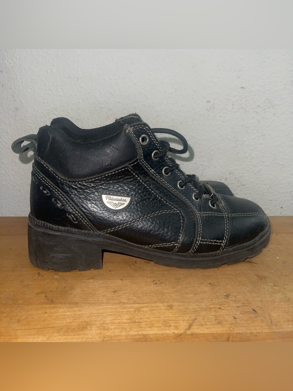 Milwaukee Black Leather Lace Up Motorcycle Boots MVB236 Size 7.5B